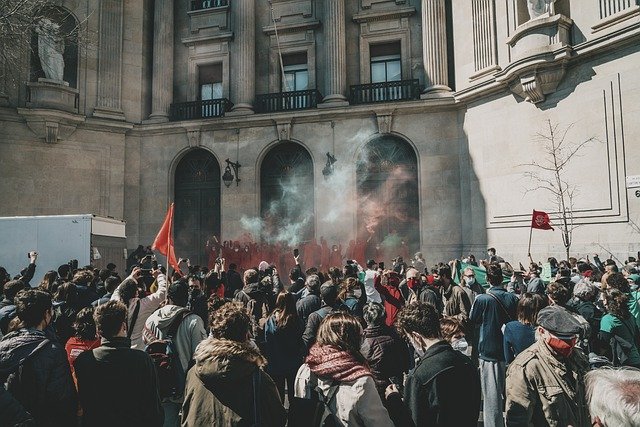 Mainstream media finally covers London March for Freedom, still underestimates number of protesters