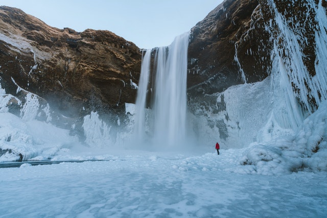 Iceland epidemiologist says herd immunity cannot be achieved by vaccines