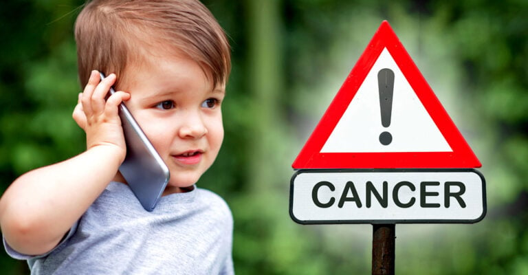 Study: Cellphone Radiation Leads to Cheek Cell Death