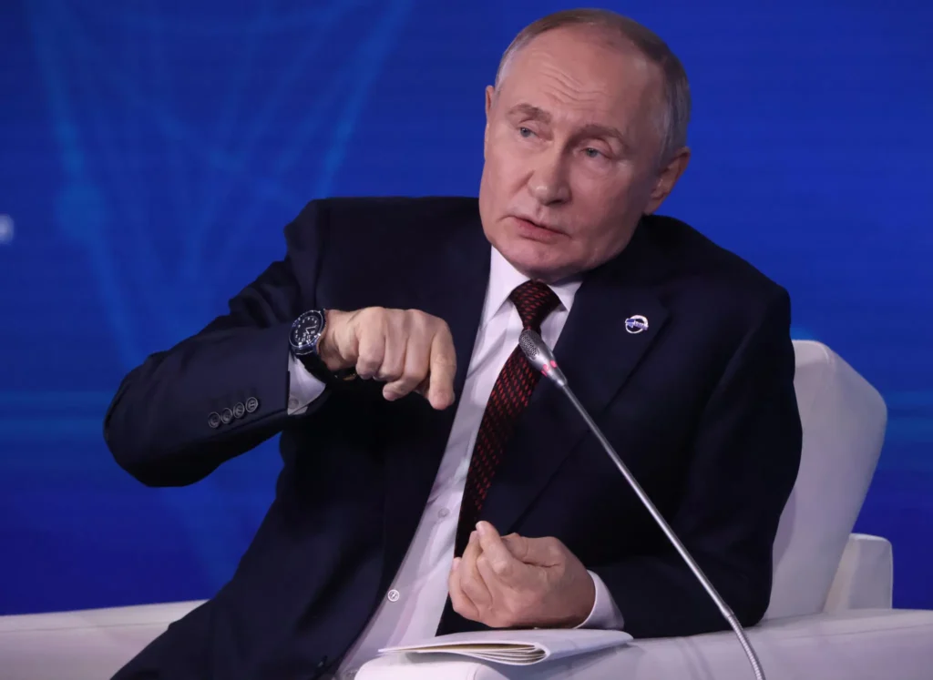 Putin Challenges West to High Tech Duel: “Choose a Location in Kyiv and Stop the Oreshnik Missile”